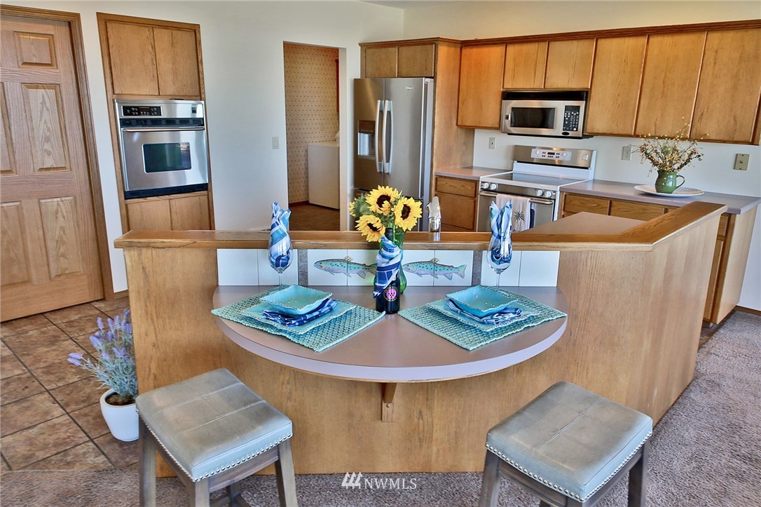 4913 Breezefair Road Freeland, WA 98249 - Photo 9 of 25 Gallery Image 9