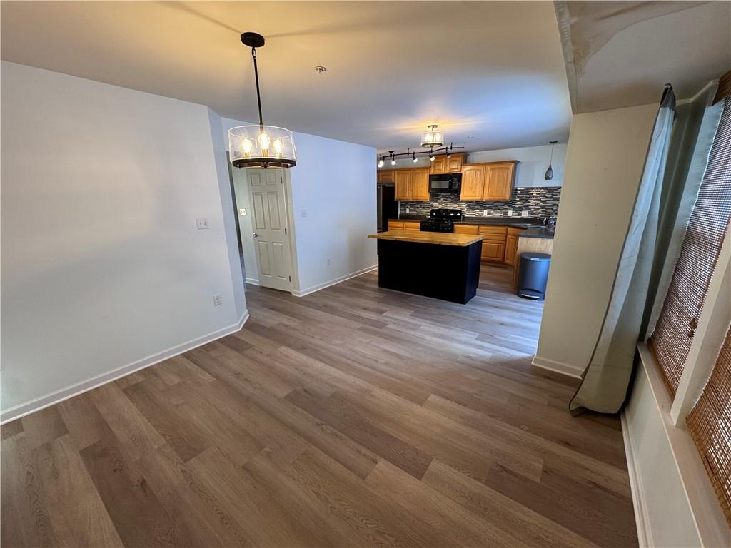 280 Broadstone Drive Mars, PA 16046 - Photo 11 of 22 a view of a kitchen with a sink and dishwasher