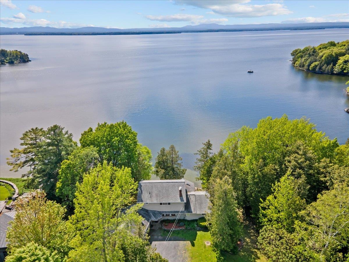 245 West Shore Road South Hero, VT 05486 - Photo 4 of 52 Gallery Image 4