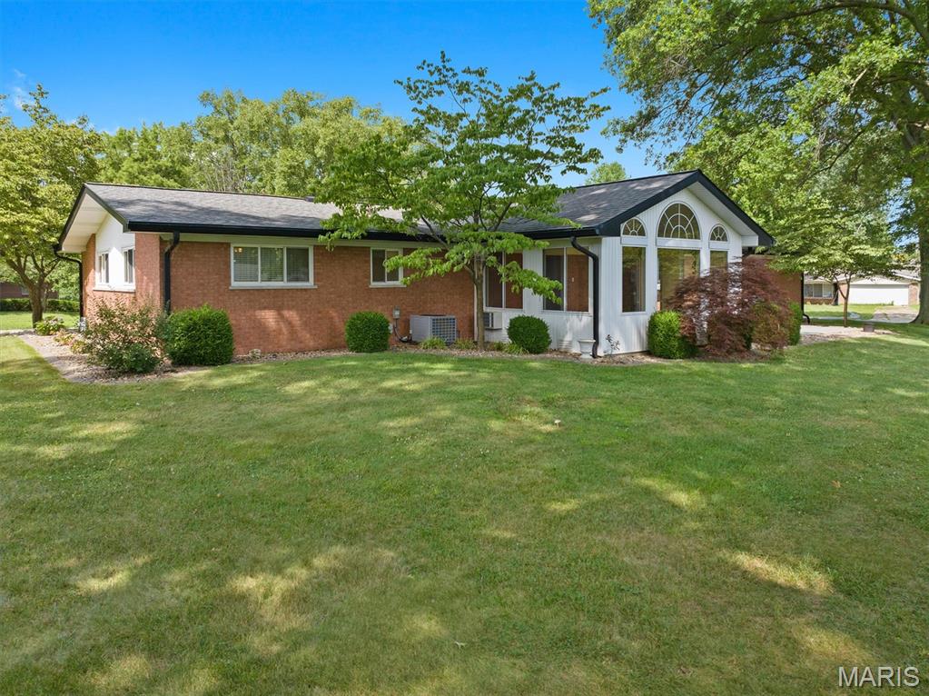 61 Rugby Drive Belleville, IL 62226 - Photo 36 of 39 Gallery Image 36
