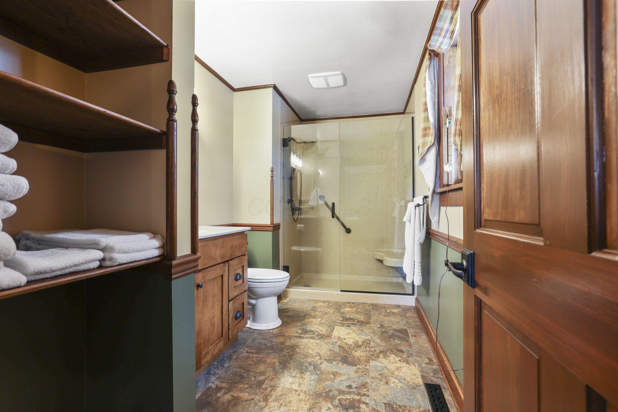 10810 Mc Intosh Road Pataskala, OH 43062 - Photo 31 of 80 Owners Suite Bath