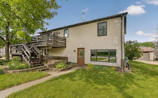 $249,900 | 105 6th Avenue Northwest, Dodge Center, MN 55927