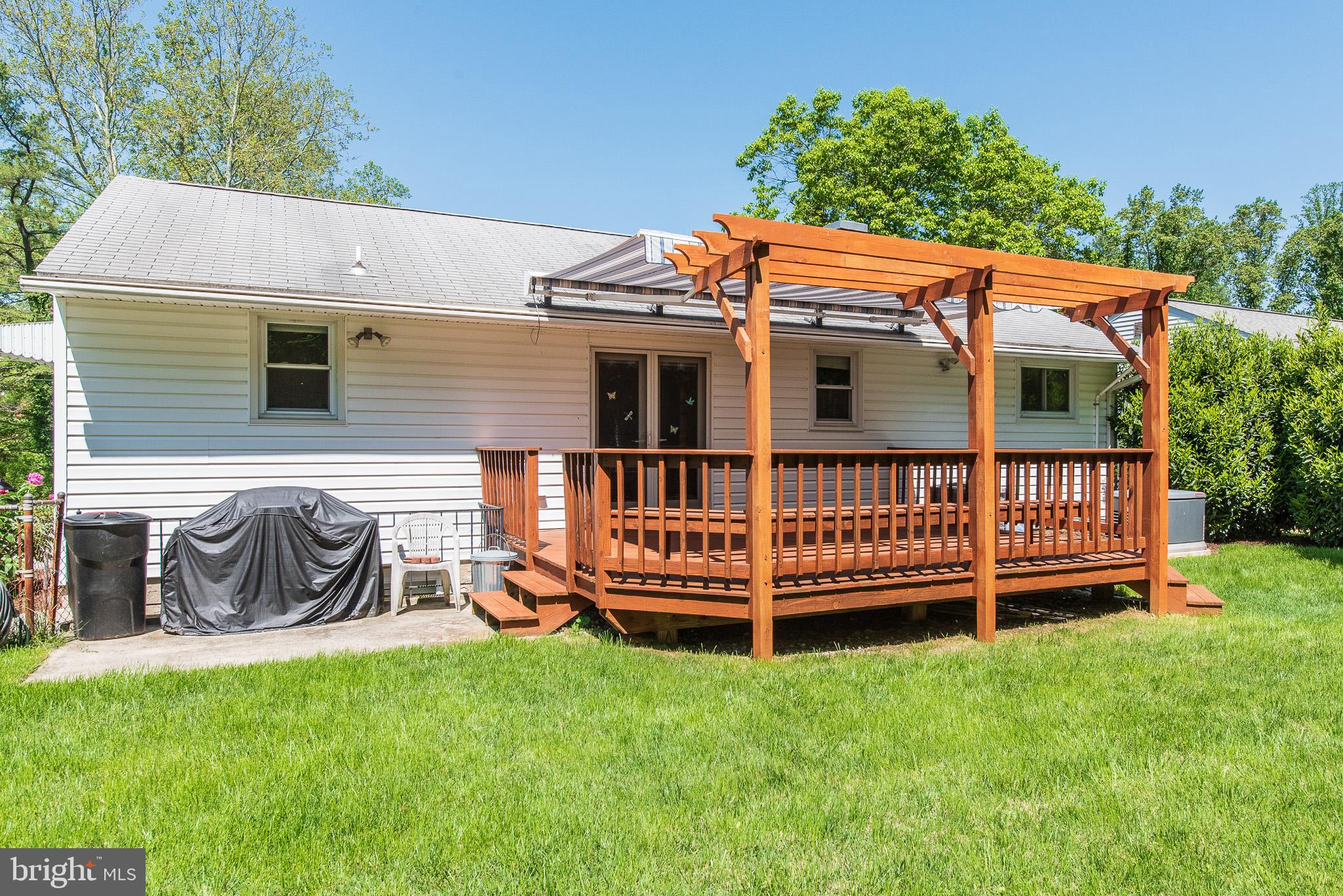 9711 Uxbridge Road Baltimore, MD 21234 - Photo 35 of 39 Exterior