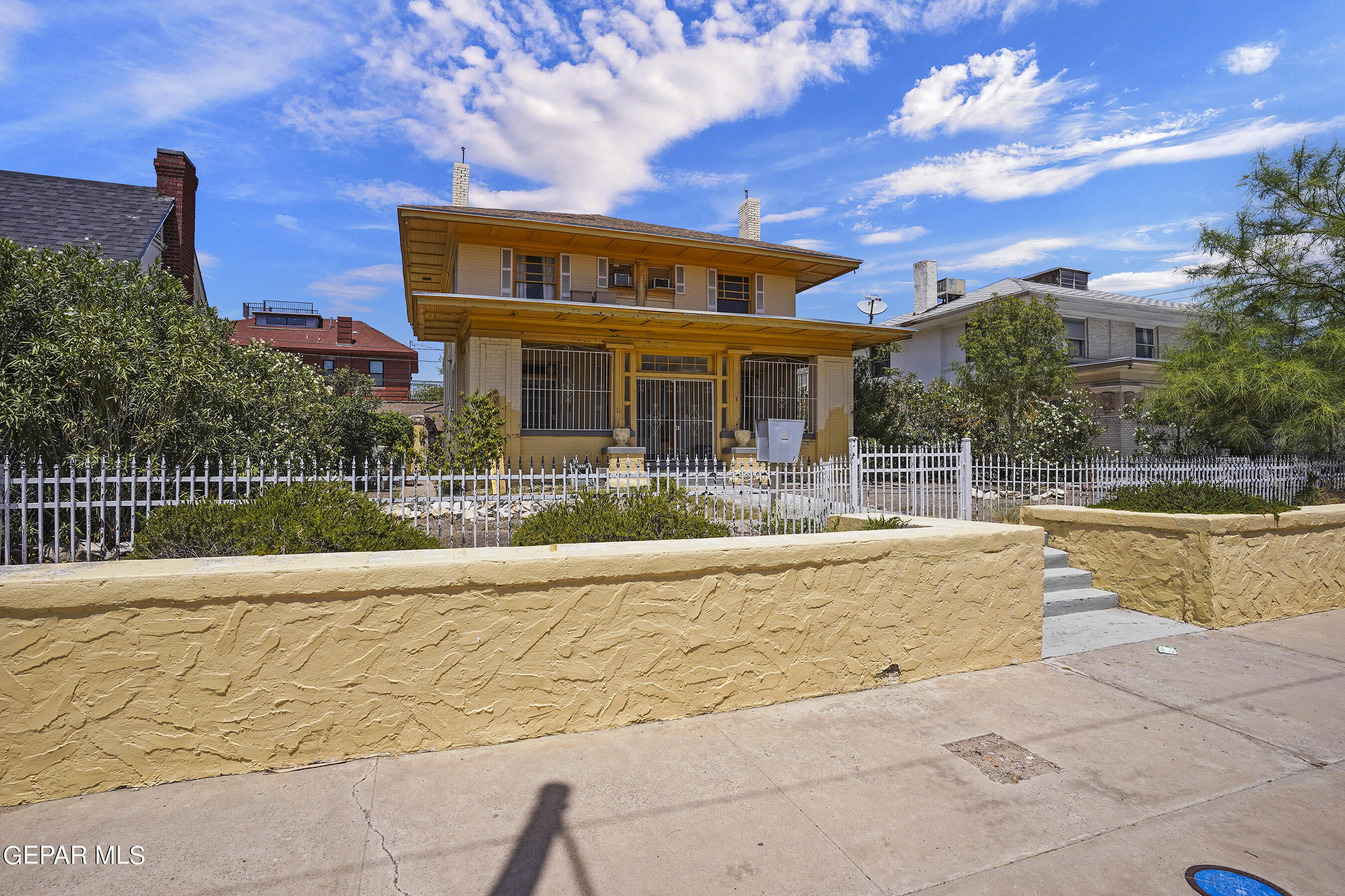 1207 East Rio Grande Avenue El Paso, TX 79902 - Photo 3 of 56 A7302740