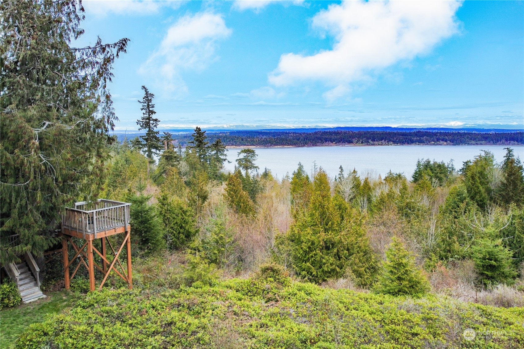 2384 Oak Bay Road Port Hadlock, WA 98339 - Photo 9 of 25 Gallery Image 9