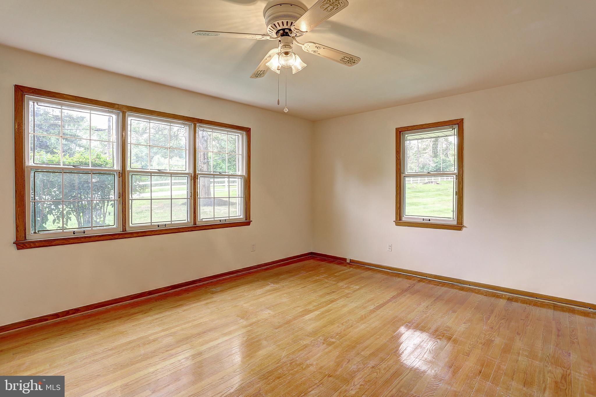 419 Gun Road Baltimore, MD 21227 - Photo 15 of 58 Gallery Image 15