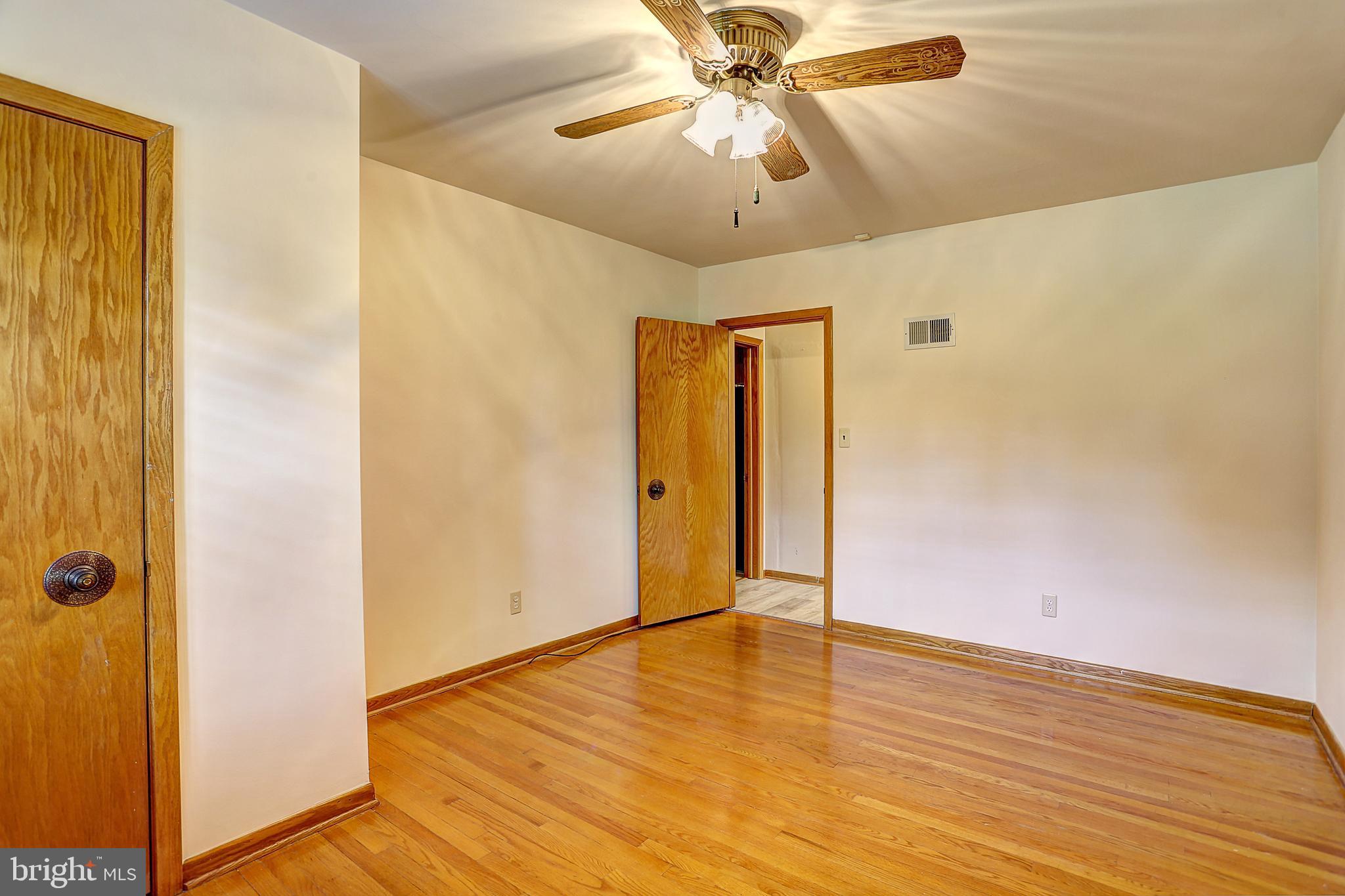 419 Gun Road Baltimore, MD 21227 - Photo 22 of 58 Gallery Image 22