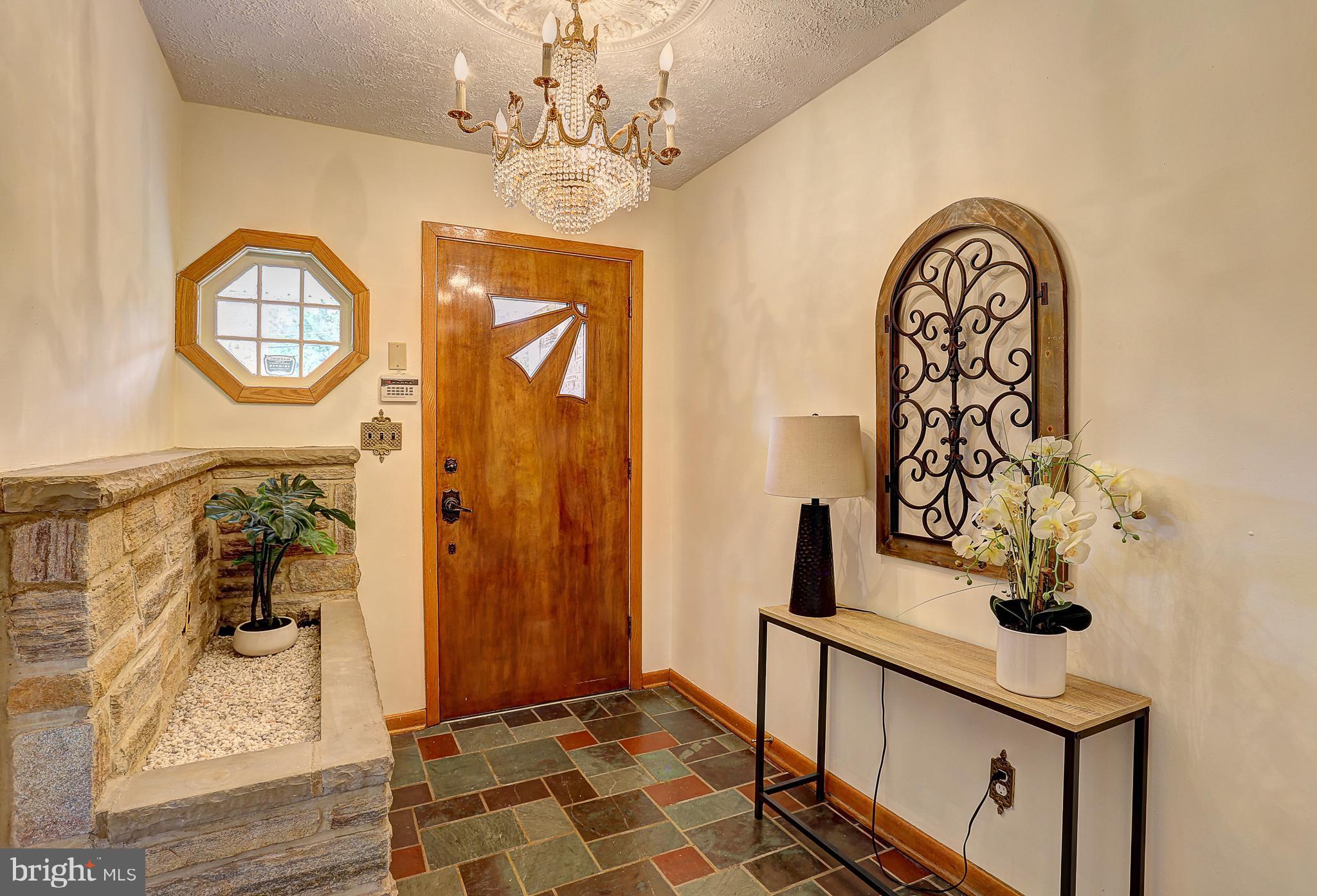 419 Gun Road Baltimore, MD 21227 - Photo 4 of 58 Gallery Image 4