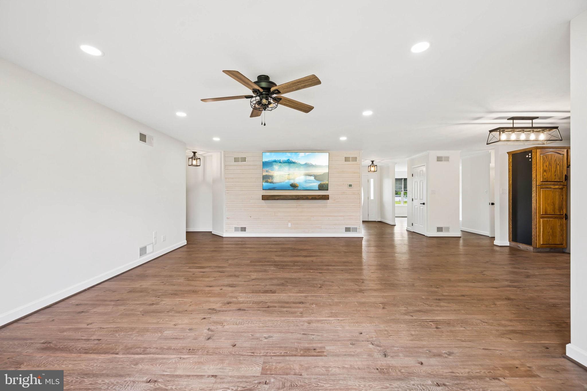 2165 Harney Road Littlestown, PA 17340 - Photo 15 of 55 Gallery Image 15