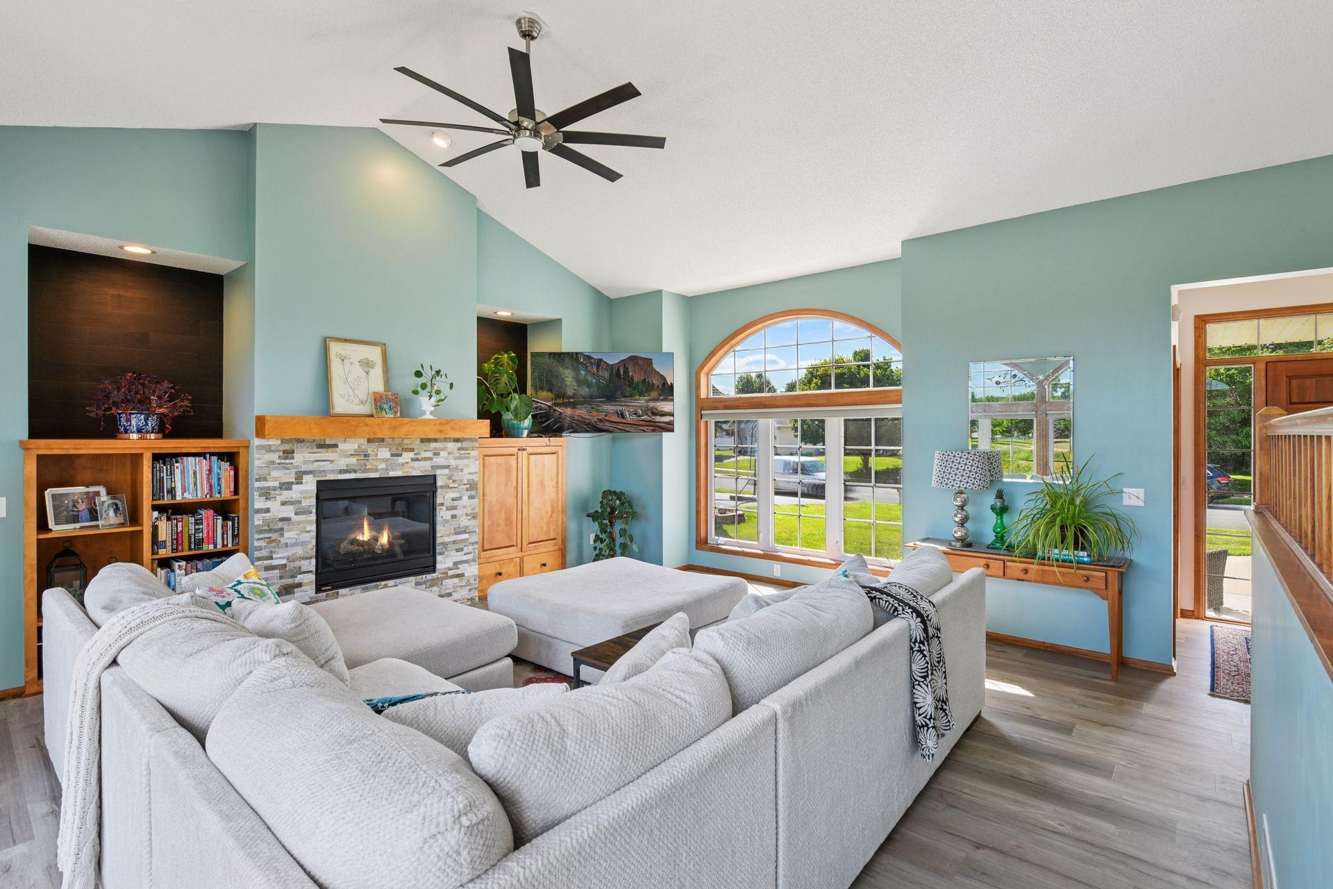 7432 Whitehall Road Shakopee, MN 55379 - Photo 12 of 44 Gallery Image 12