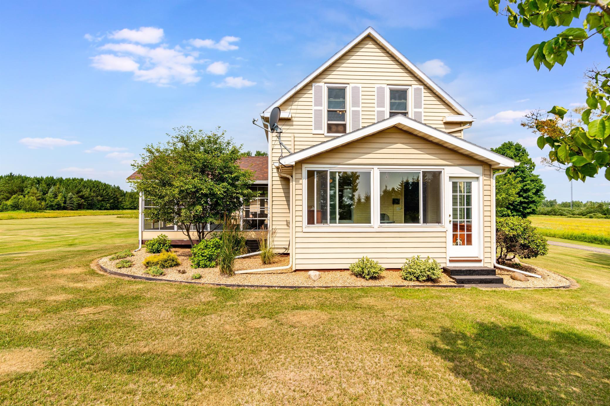 6451 South Oakland Road Superior, WI 54880 - Photo 1 of 1