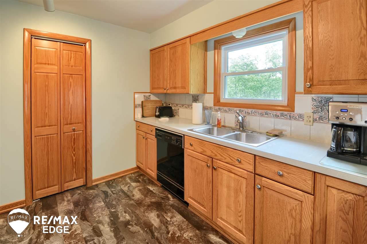 1348 East Mt Morris Road Mount Morris, MI 48458 - Photo 16 of 37 31383129-15.JPG