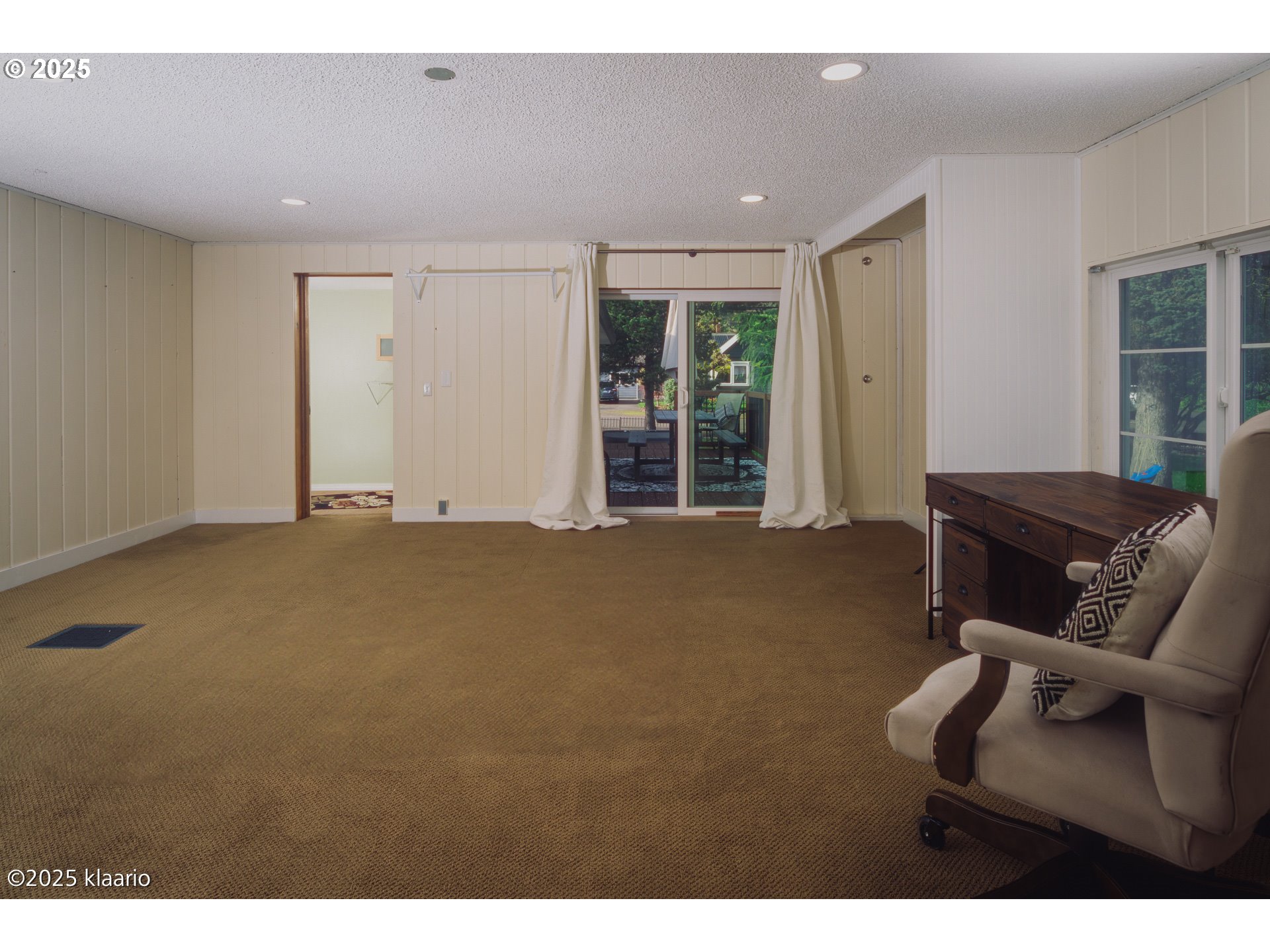 8510 Southwest Cedarcrest Street Portland, OR 97223 - Photo 21 of 48 Gallery Image 21