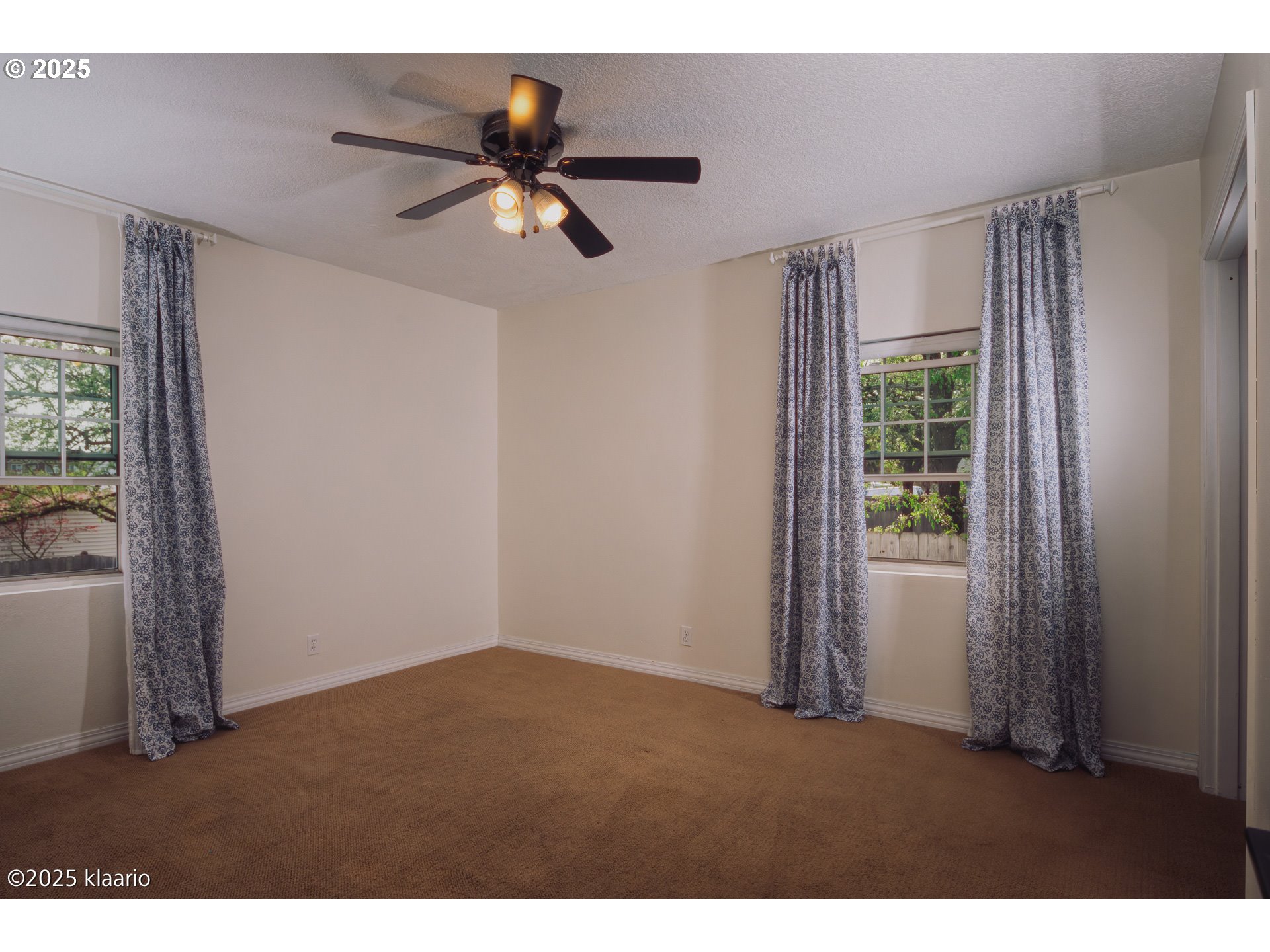 8510 Southwest Cedarcrest Street Portland, OR 97223 - Photo 25 of 48 Gallery Image 25
