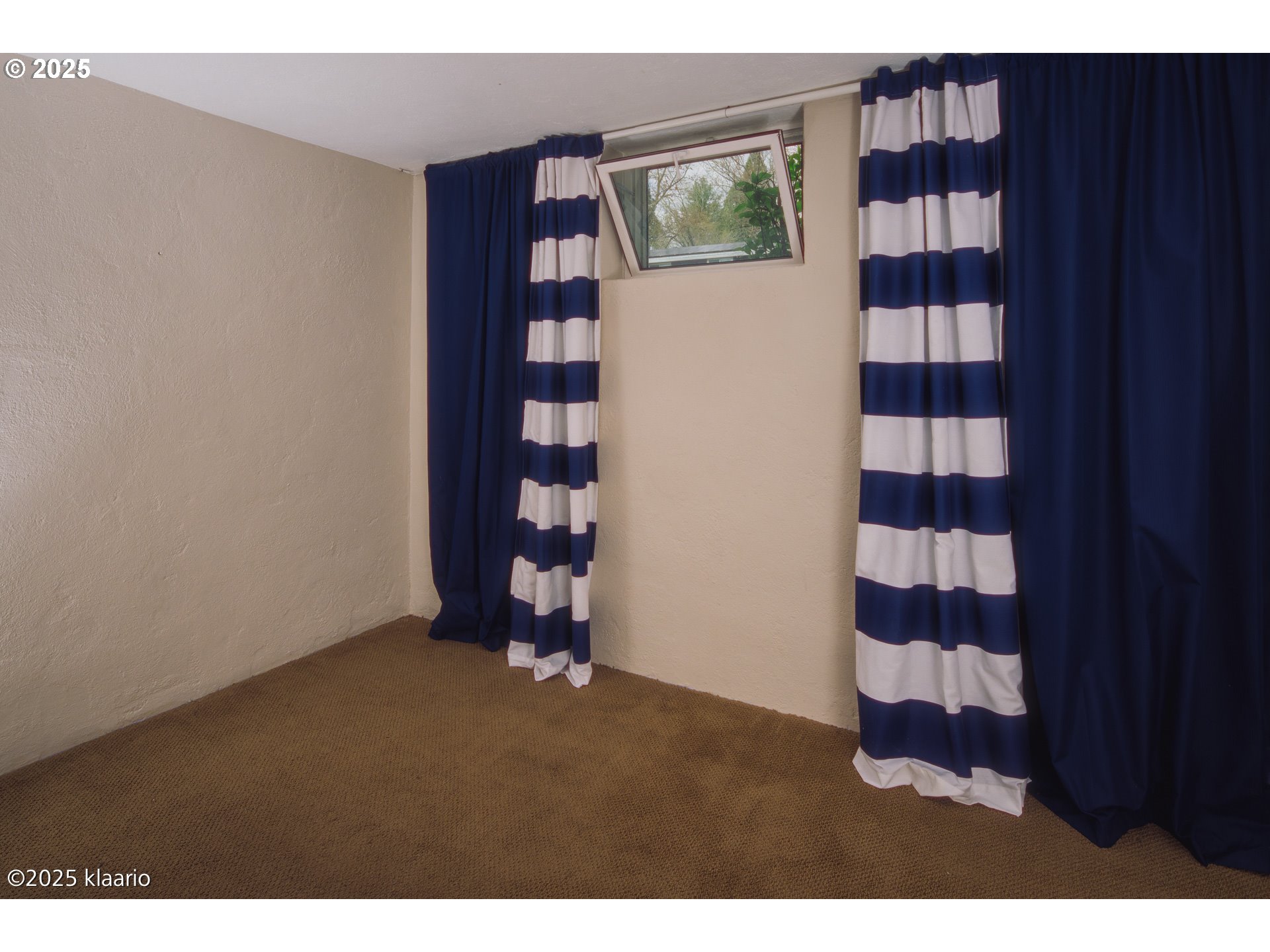 8510 Southwest Cedarcrest Street Portland, OR 97223 - Photo 36 of 48 Gallery Image 36