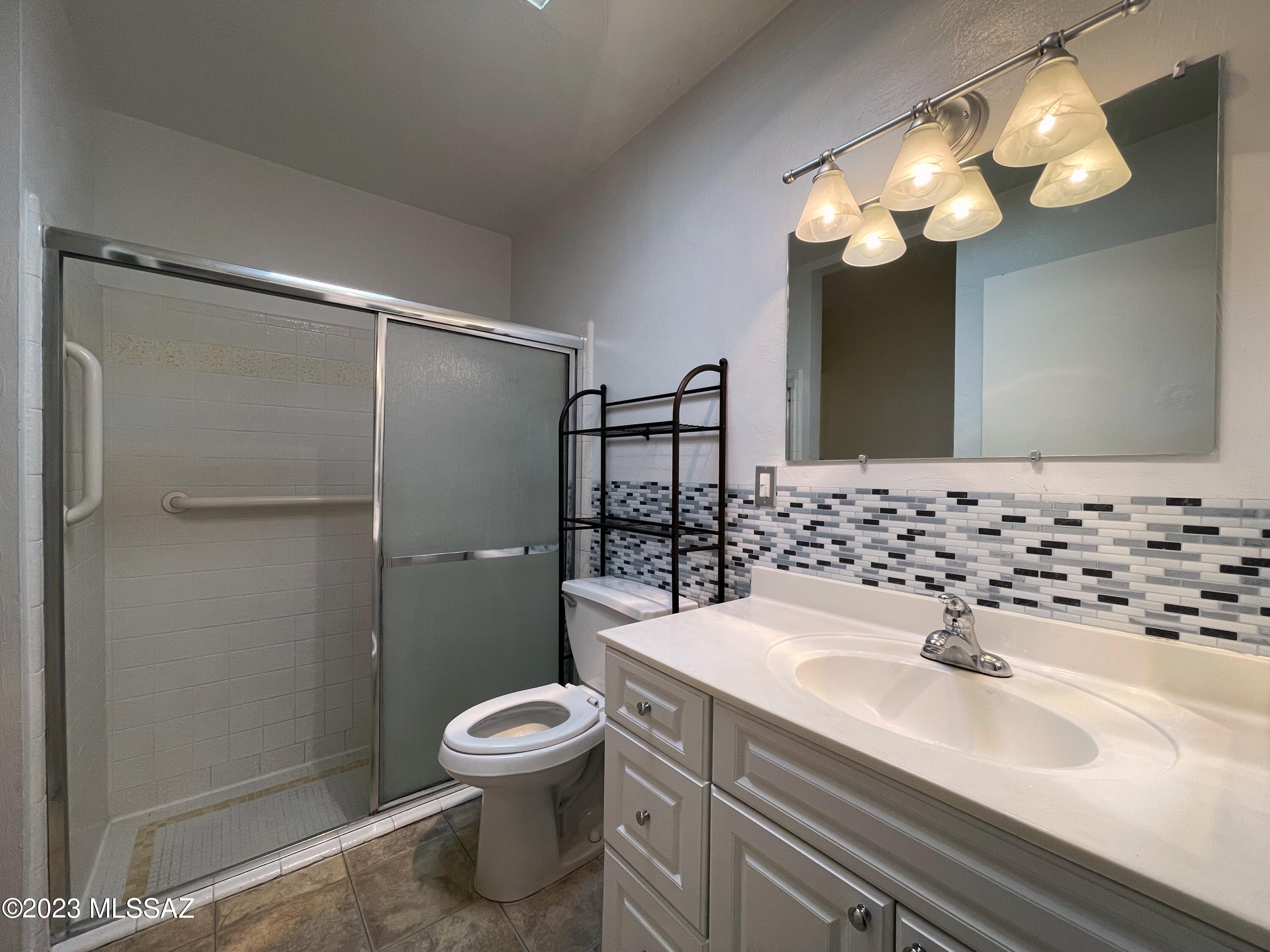 660 East River Road, Unit X Tucson, AZ 85704 - Photo 13 of 35