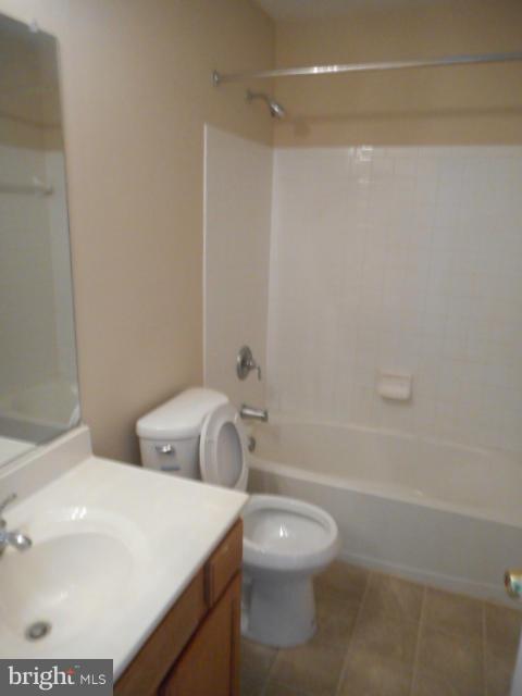 717 MacDill Road Baltimore, MD 21220 - Photo 16 of 30 Bath