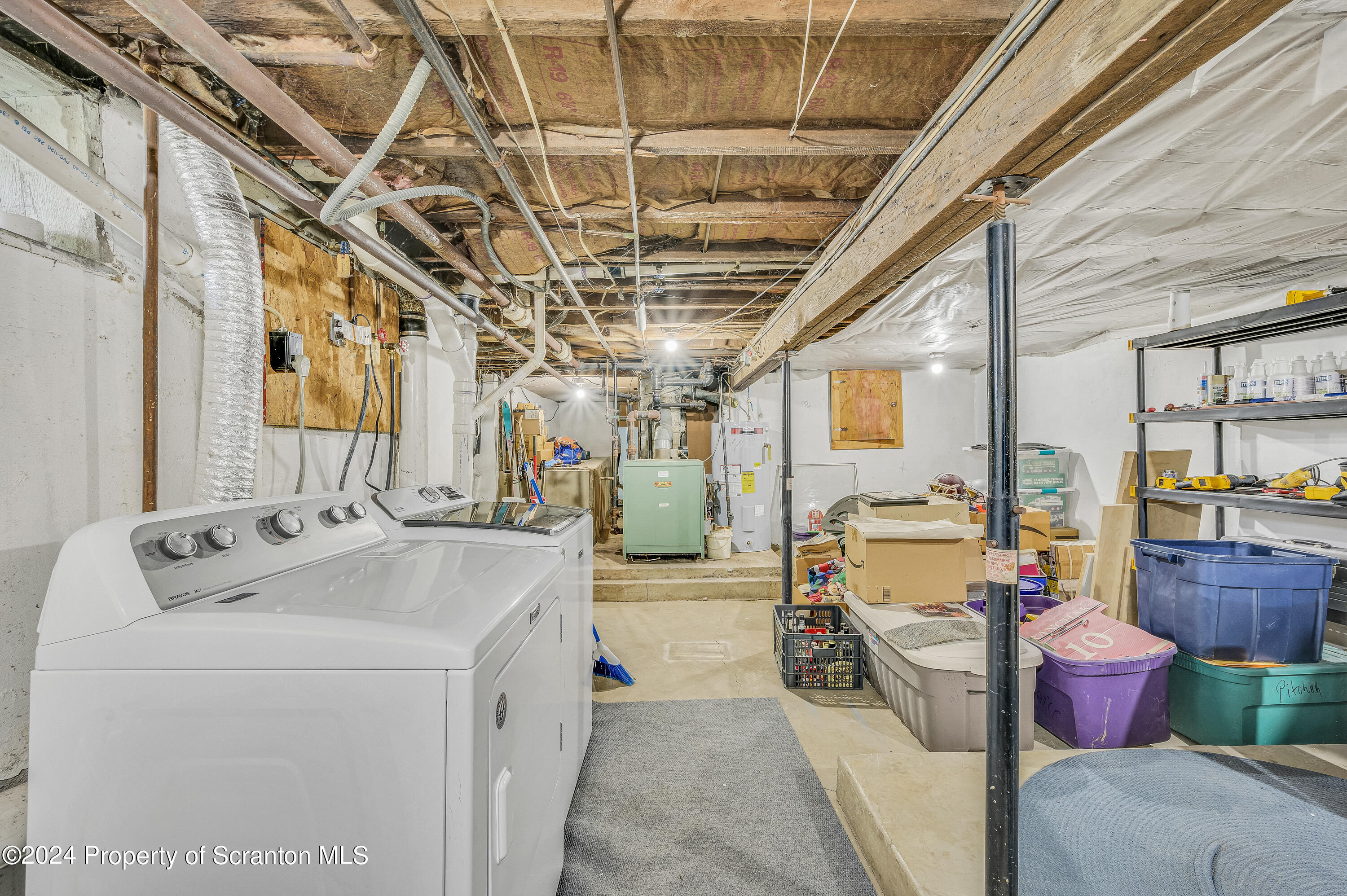 112 East Taylor Street Taylor, PA 18517 - Photo 40 of 45 a utility room with sink dryer and washer