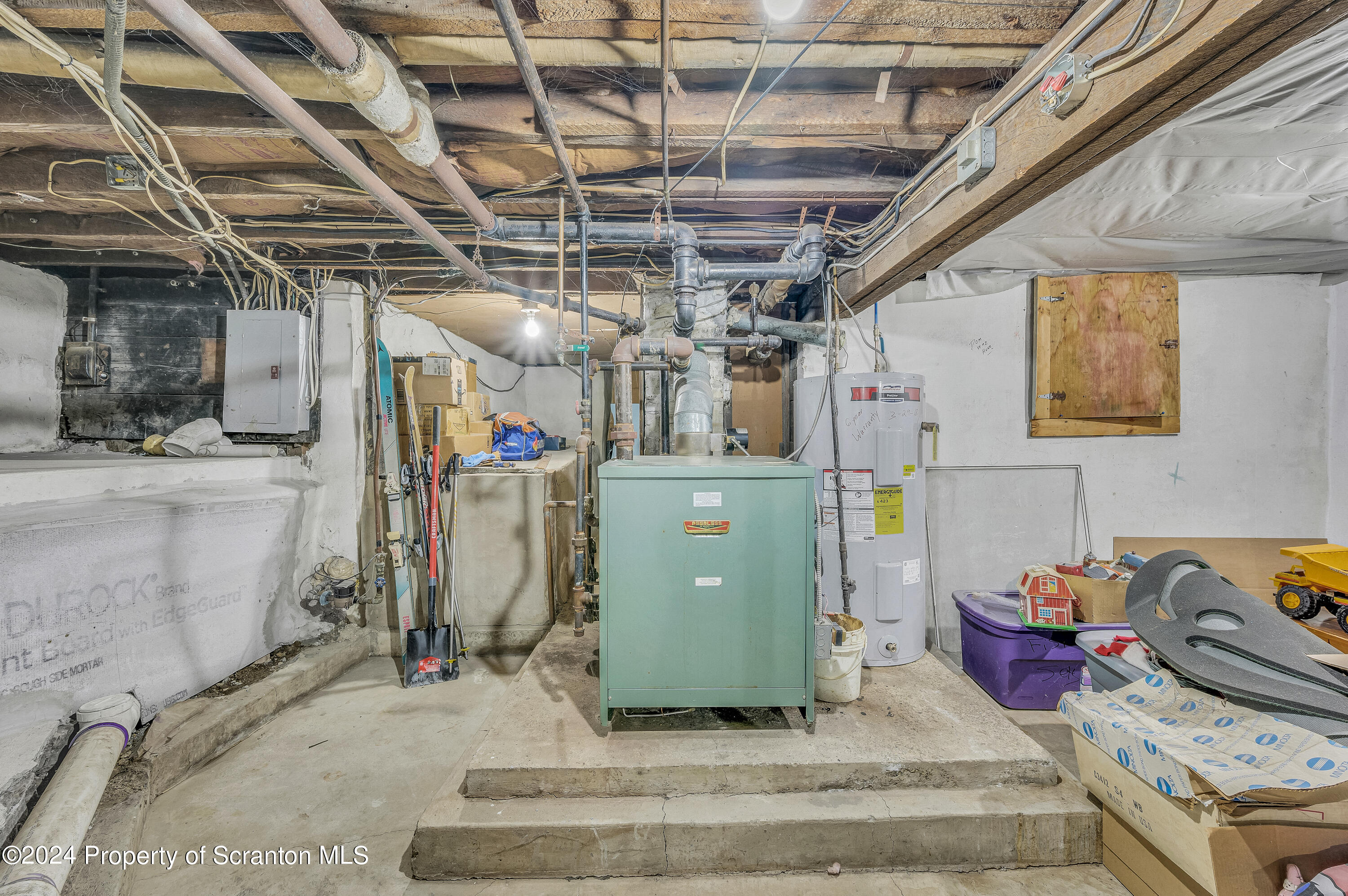 112 East Taylor Street Taylor, PA 18517 - Photo 41 of 45 a view of a storage & utility room
