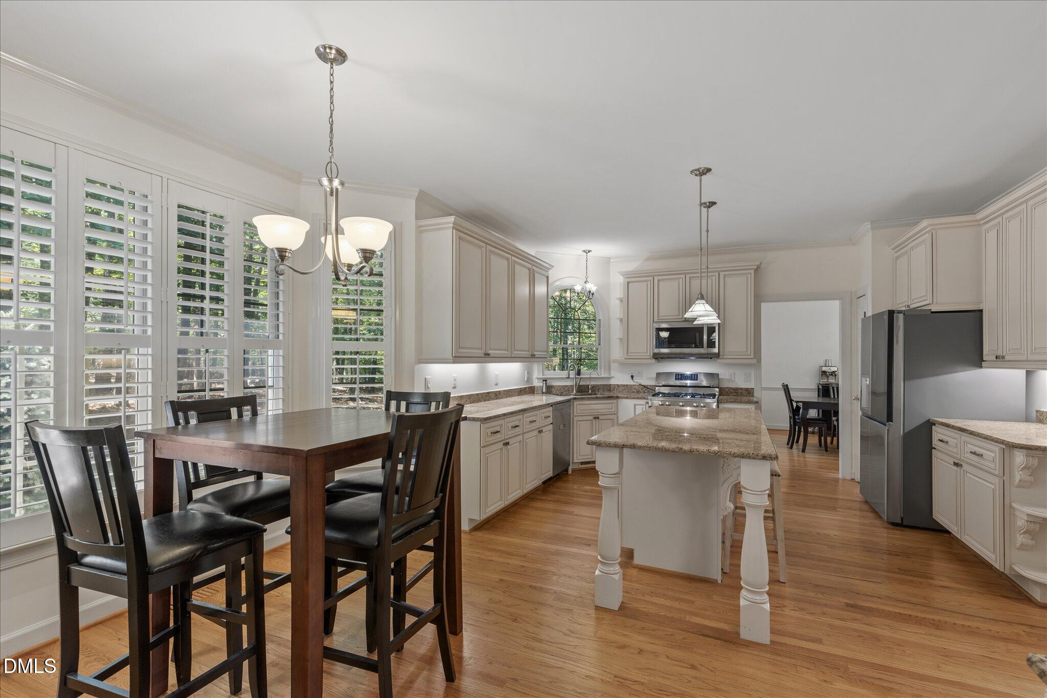 2509 Barton Ridge Court Raleigh, NC 27613 - Photo 21 of 62 24-IMG_2785