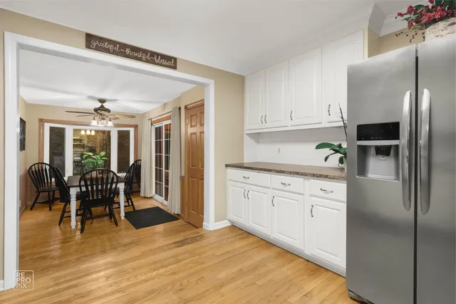 $399,999 | 828 Carlisle Road, Batavia, IL 60510