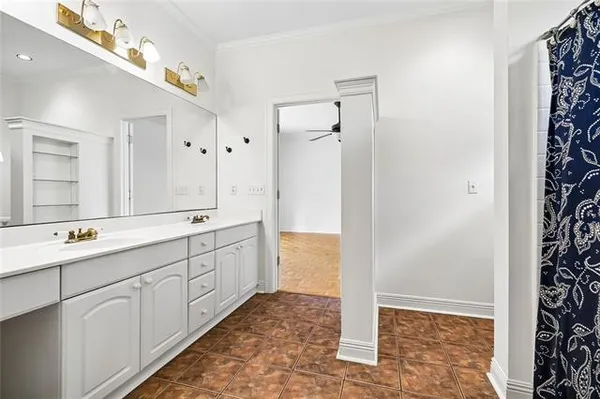 $287,900 | 2442 Brentwood Drive, Baton Rouge, LA 70809