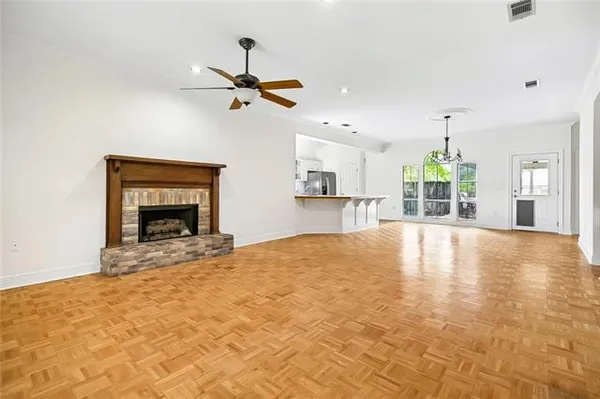 $287,900 | 2442 Brentwood Drive, Baton Rouge, LA 70809