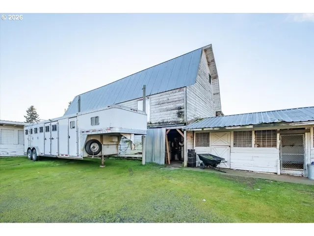 $839,900 | 38742 Scravel Hill Road Northeast, Albany, OR 97322