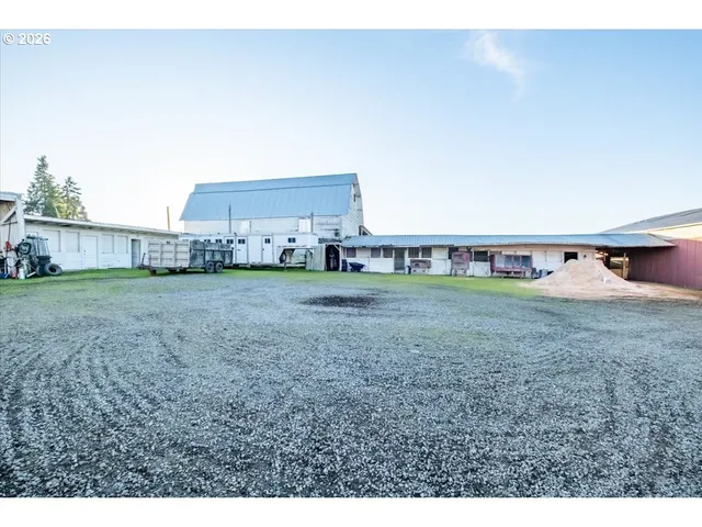 $839,900 | 38742 Scravel Hill Road Northeast, Albany, OR 97322