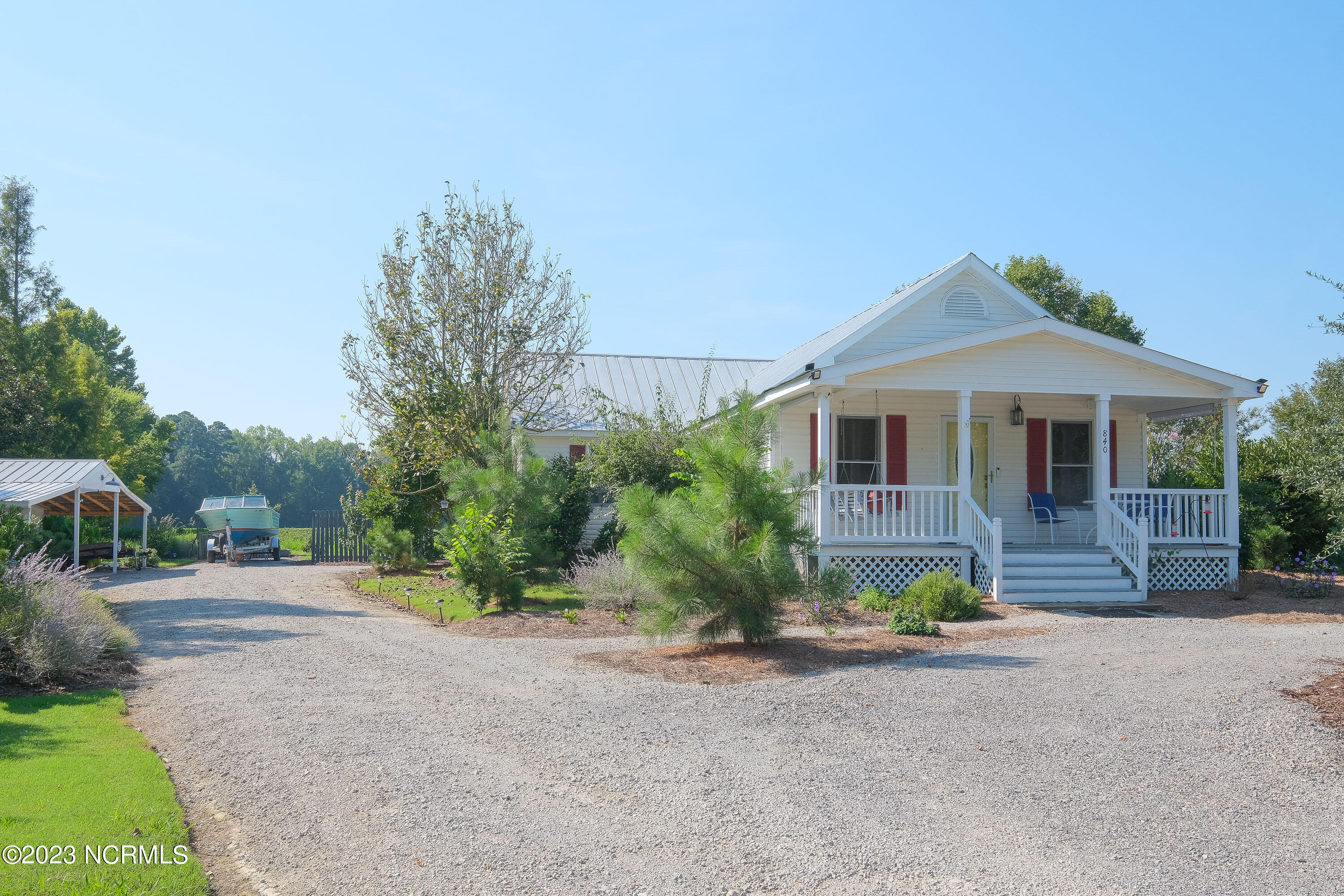 840 Drummonds Point Road Edenton, NC 27932 - Photo 3 of 23 3- side view