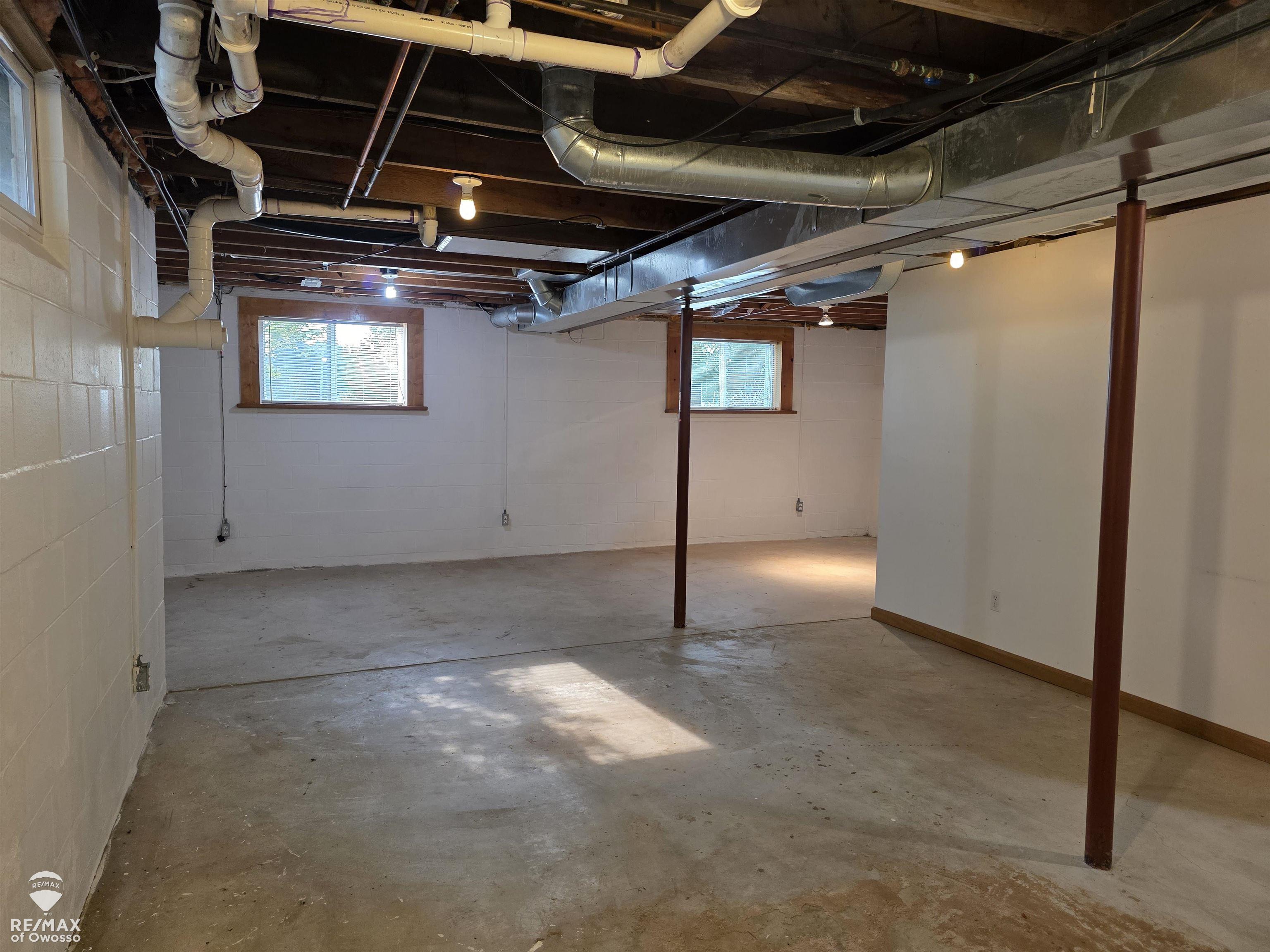 3112 West Bennington Road Owosso, MI 48867 - Photo 18 of 24 Gallery Image 18