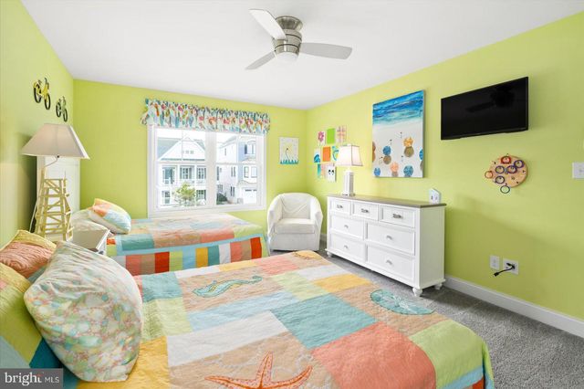 $1,050,000 | 26235 Crosswinds Landing, Selbyville, DE 19975