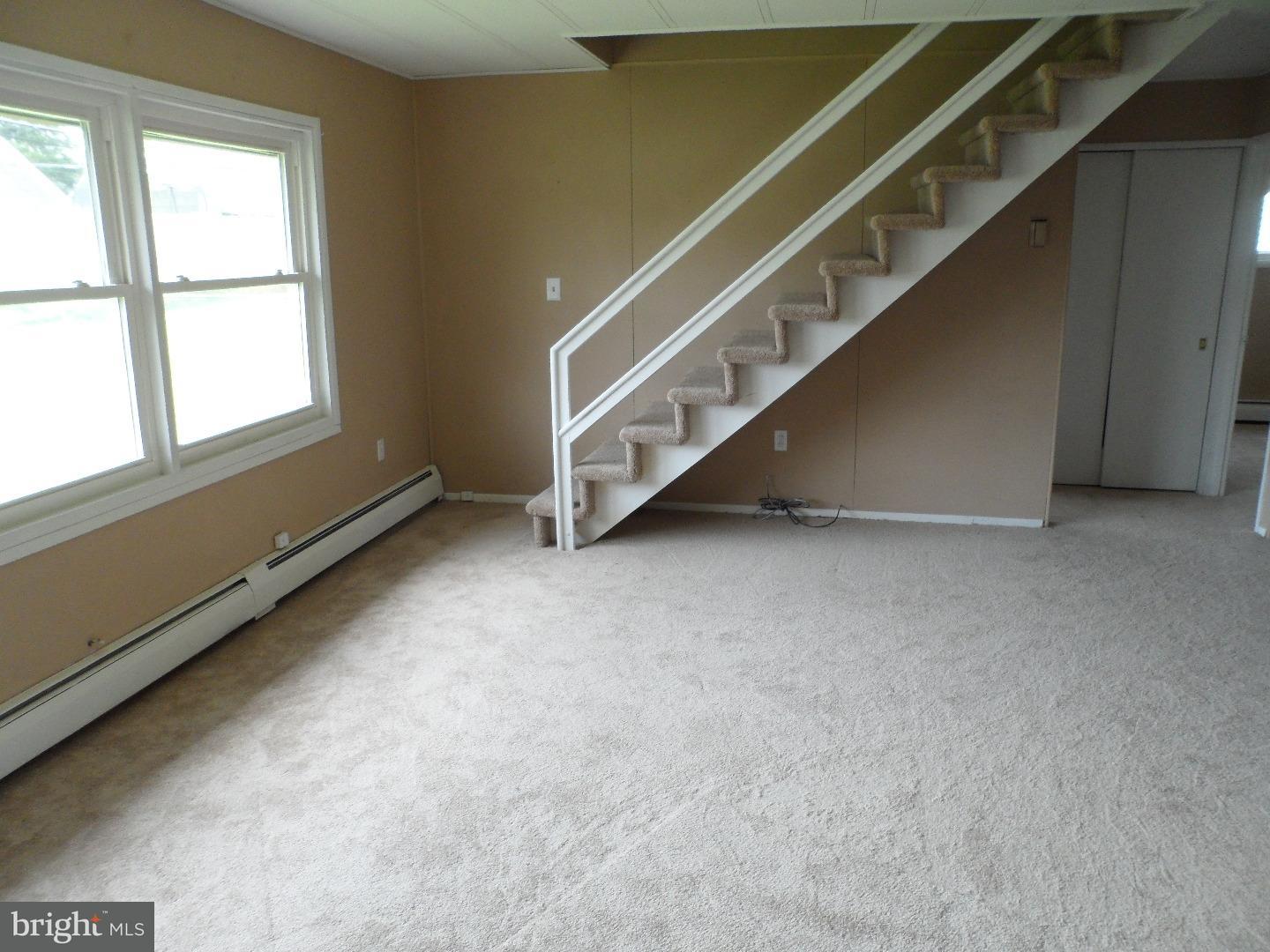 54 Woodbine Road Levittown, PA 19057 - Photo 3 of 24 Gallery Image 3