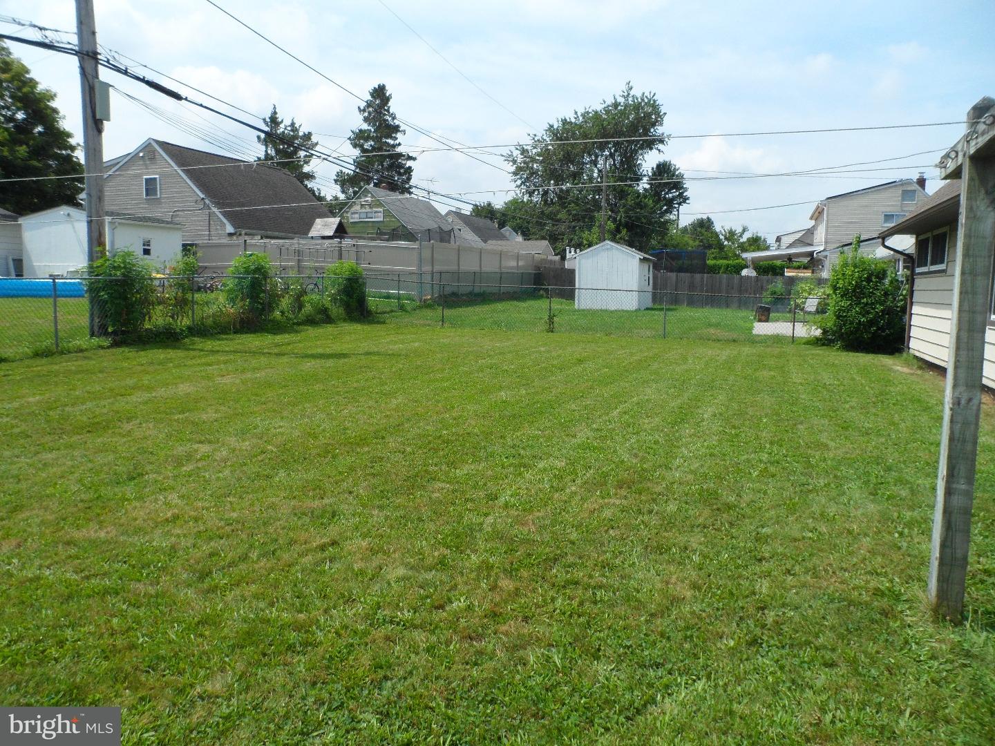 54 Woodbine Road Levittown, PA 19057 - Photo 23 of 24 Gallery Image 23