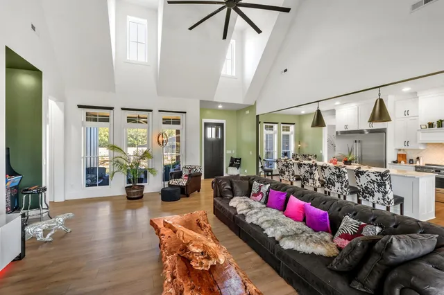 $1,065,000 | 128 Emma Street, Hohenwald, TN 38462