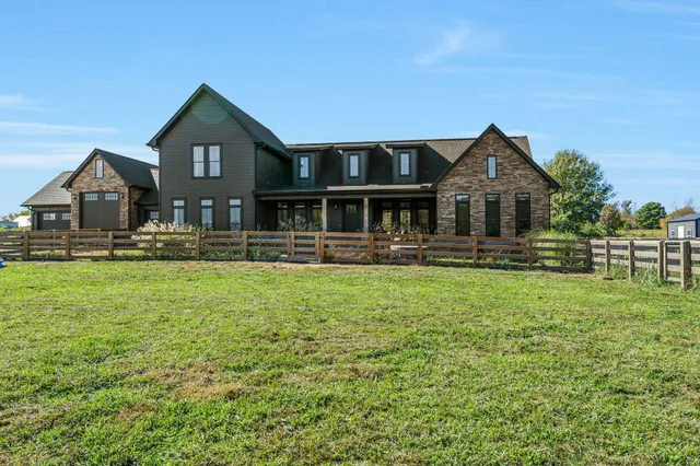 $1,065,000 | 128 Emma Street, Hohenwald, TN 38462