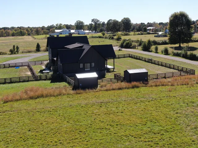 $1,065,000 | 128 Emma Street, Hohenwald, TN 38462