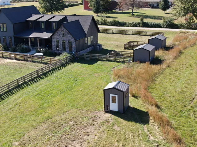 $1,065,000 | 128 Emma Street, Hohenwald, TN 38462