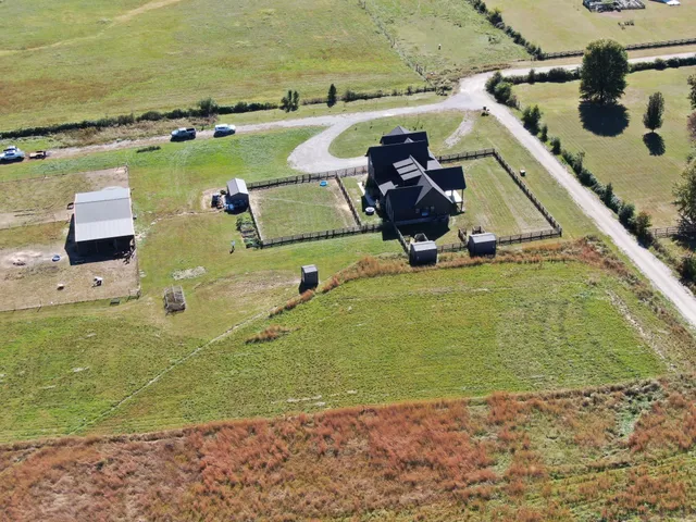 $1,065,000 | 128 Emma Street, Hohenwald, TN 38462