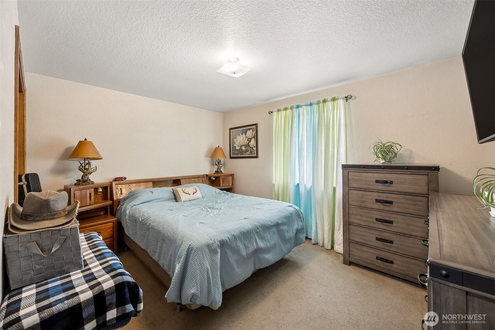 17112 Kinnikinnick Court Southeast Yelm, WA 98597 - Photo 10 of 25 Gallery Image 10