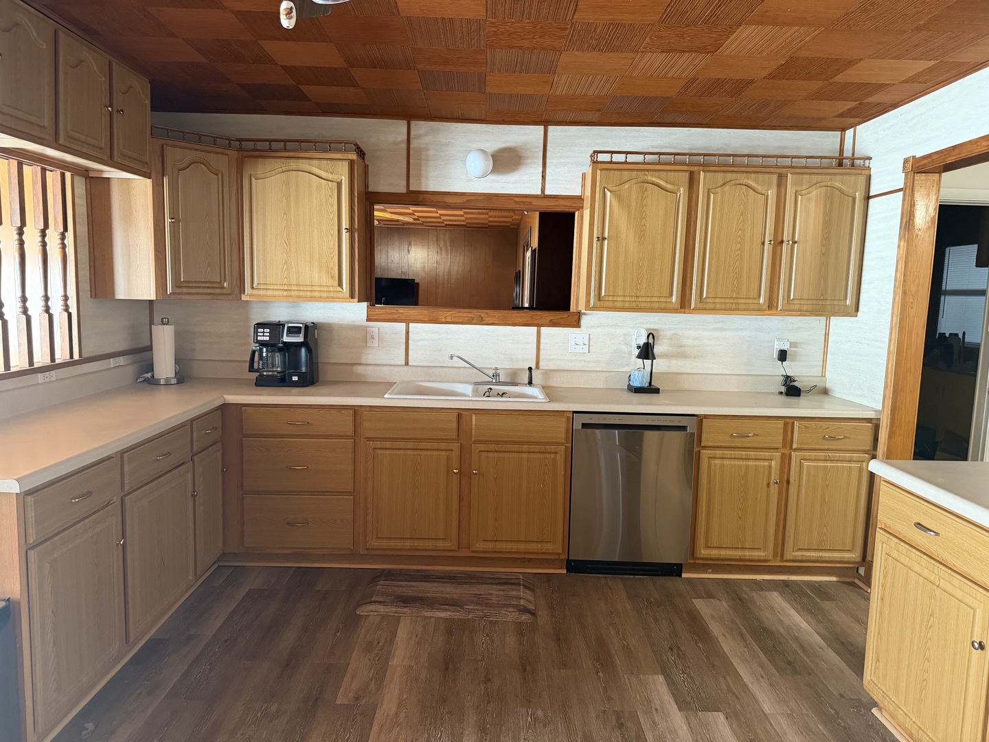 205 Kimmel Bridge Road Murphysboro, IL 62966 - Photo 2 of 33 a kitchen with a sink cabinets and appliances