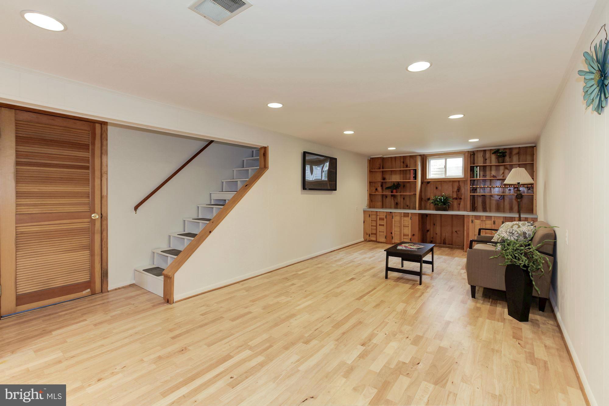 1705 Brisbane Street Silver Spring, MD 20902 - Photo 17 of 27 Family Room/Rec Room