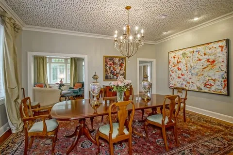 $1,350,000 | 30 Versailles Boulevard, New Orleans, LA 70125