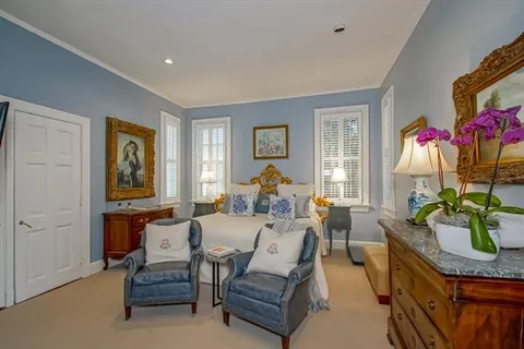 $1,350,000 | 30 Versailles Boulevard, New Orleans, LA 70125