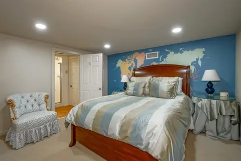 $1,350,000 | 30 Versailles Boulevard, New Orleans, LA 70125