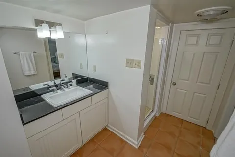 $1,350,000 | 30 Versailles Boulevard, New Orleans, LA 70125