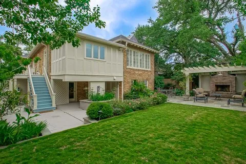 $1,350,000 | 30 Versailles Boulevard, New Orleans, LA 70125