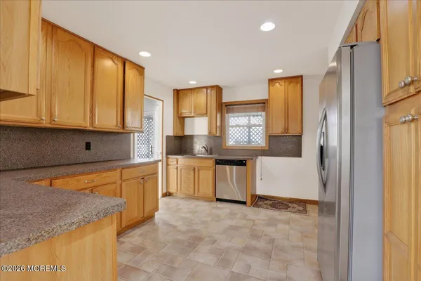 $699,000 | 17 North Main Street, Marlboro, NJ 07746