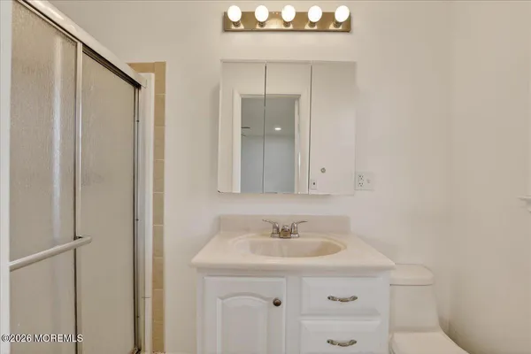 $699,000 | 17 North Main Street, Marlboro, NJ 07746