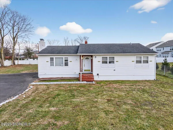 $699,000 | 17 North Main Street, Marlboro, NJ 07746